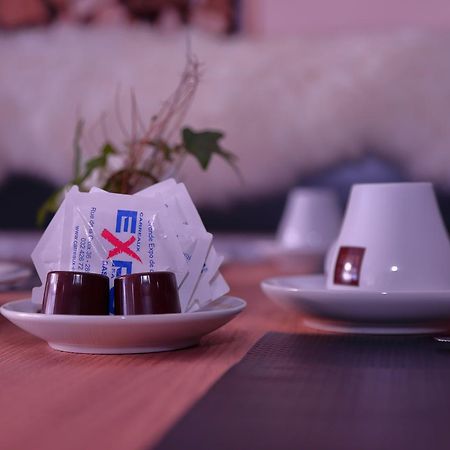 拉图尔日格酒店 德莱蒙 外观 照片